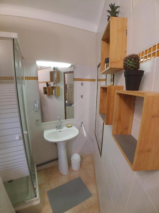 "Studio Ensoleille A Deux Pas Des Plages Avec Sa Grande Terrasse Privee !" Nice Exterior photo