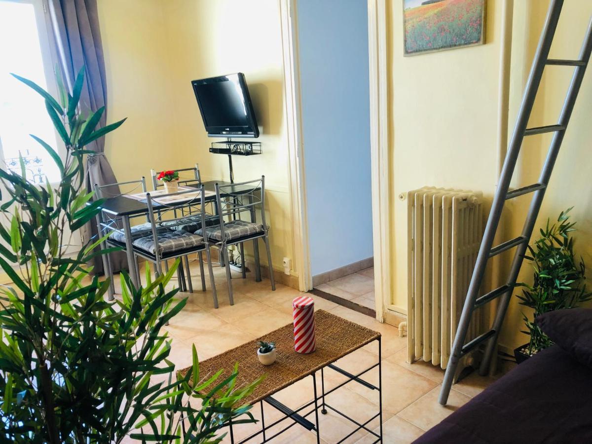 "Studio Ensoleille A Deux Pas Des Plages Avec Sa Grande Terrasse Privee !" Nice Exterior photo
